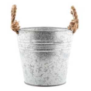 Tin bucket w rope handles